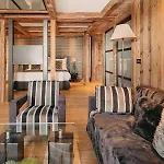 Hotel Les - Maison Bouvier 5*