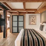 Hotel Les - Maison Bouvier 5*