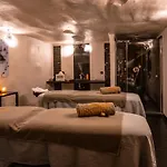호텔 Les - Maison Bouvier 5*