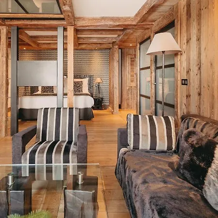 Hotel Les - Maison Bouvier 5*