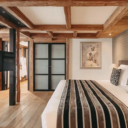 Hotel Les – Maison Bouvier 5*