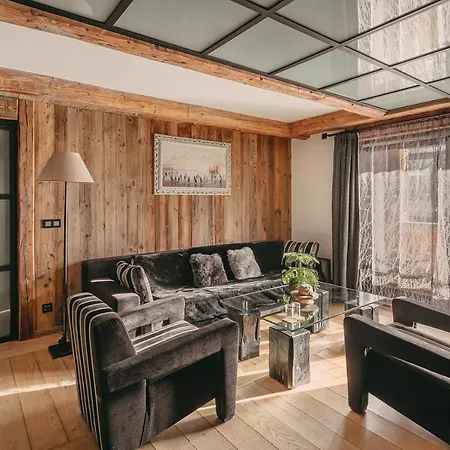 Les - Maison Bouvier