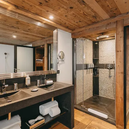 Les - Maison Bouvier 5*