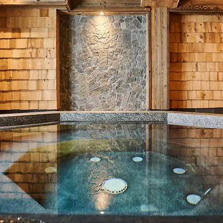 Hotel Les - Maison Bouvier Tignes