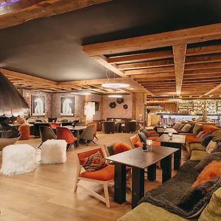 Les - Maison Bouvier Hotel